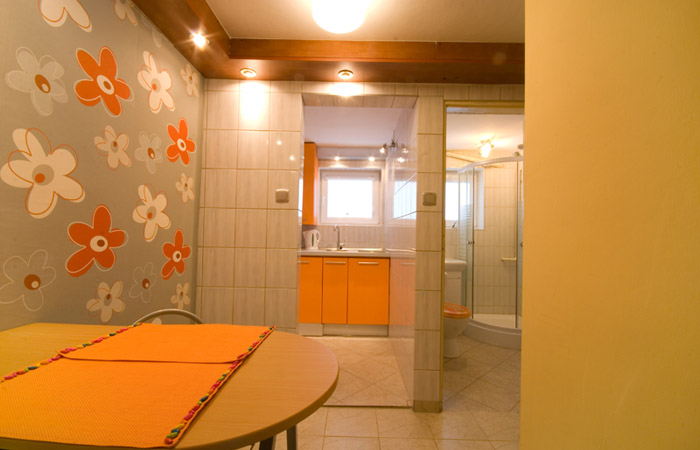Apt Pomarańczowy